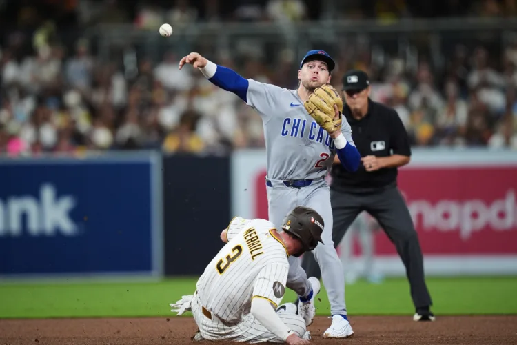 Padres rout Cubs 8-0 in emphatic Wild Card opener with Tatis' leadoff homer, King's no-hit bid